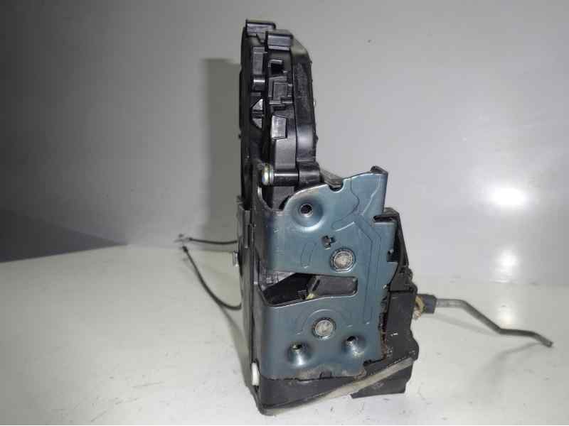 Recambio de cerradura puerta trasera derecha para mazda 3 berlina (bk) 1.6 crdt active referencia OEM IAM 3N6AA26413CP  