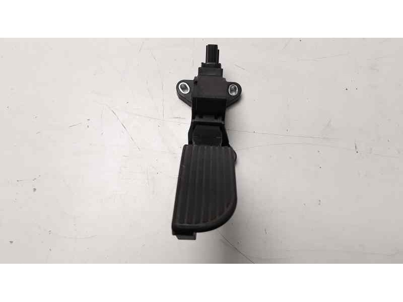Recambio de potenciometro pedal para toyota aygo x-clusive referencia OEM IAM 781100H040  