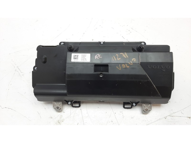 Recambio de cuadro instrumentos para volvo xc 40 1.5 cat referencia OEM IAM 32356877  