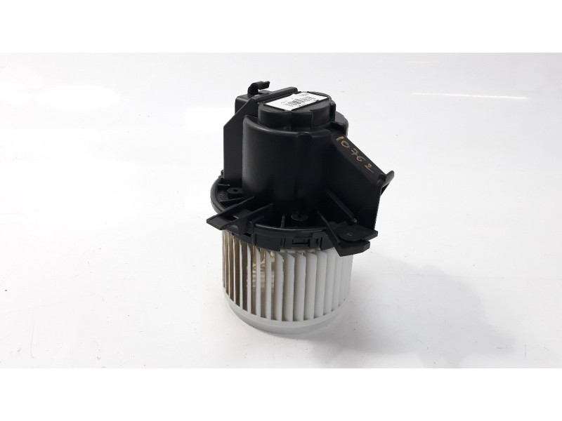 Recambio de ventilador calefaccion para citroen c-elysée 1.6 blue-hdi fap referencia OEM IAM 5P4330000  