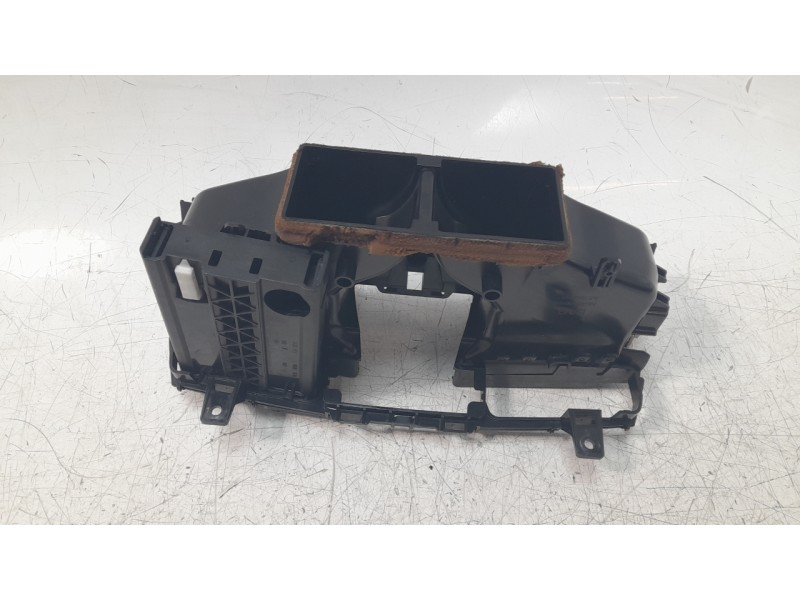 Recambio de rejilla aireadora para renault laguna iii dynamique referencia OEM IAM 275000001R  