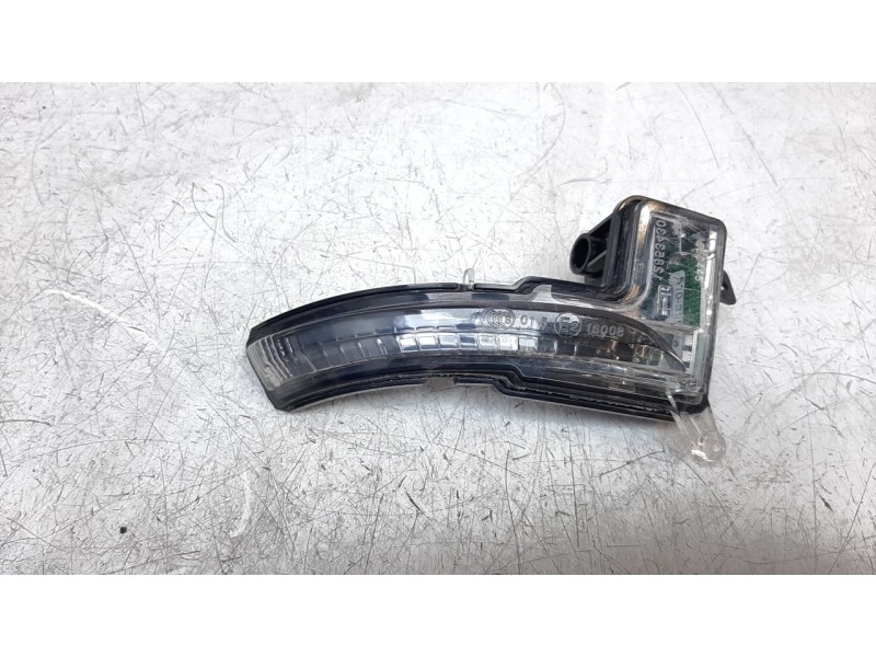Recambio de piloto retrovisor derecho para renault clio iv referencia OEM IAM 261603998R 103F18110340 