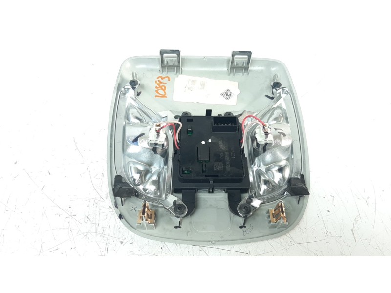 Recambio de luz interior para jeep compass ii 1.4 m-air cat referencia OEM IAM 5YB60PS4AD  