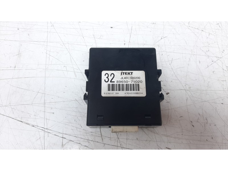 Recambio de modulo electronico para toyota hilux (kun) referencia OEM IAM 8965071020  