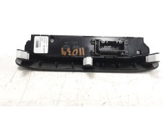 Recambio de pantalla multifuncion para hyundai i20 1.2 16v cat referencia OEM IAM 93700C8030   2