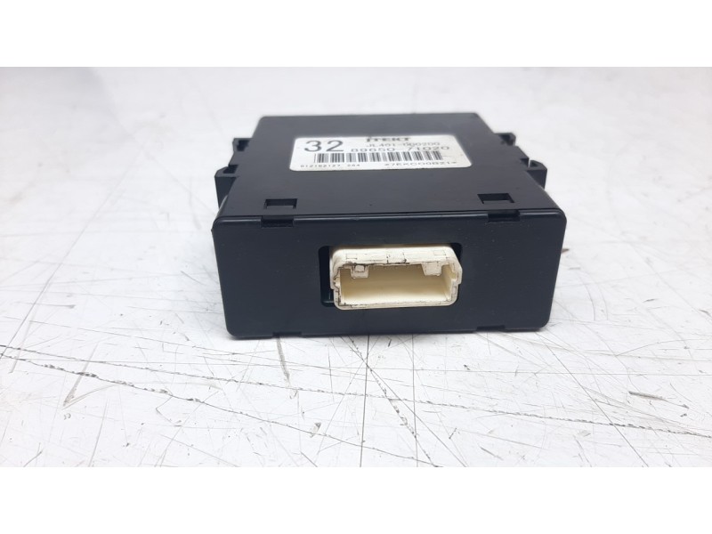 Recambio de modulo electronico para toyota hilux (kun) referencia OEM IAM 8965071020  