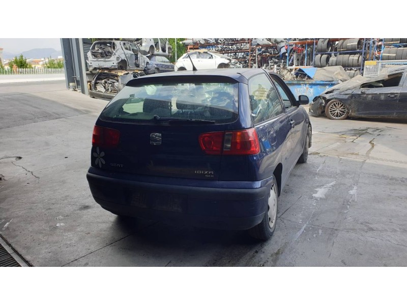 seat ibiza (6k1) del año 2002