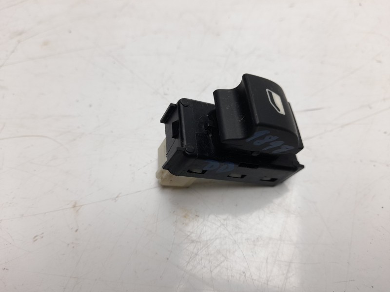 Recambio de mando elevalunas trasero derecho para opel grandland x 1.2 referencia OEM IAM 98044803ZD  
