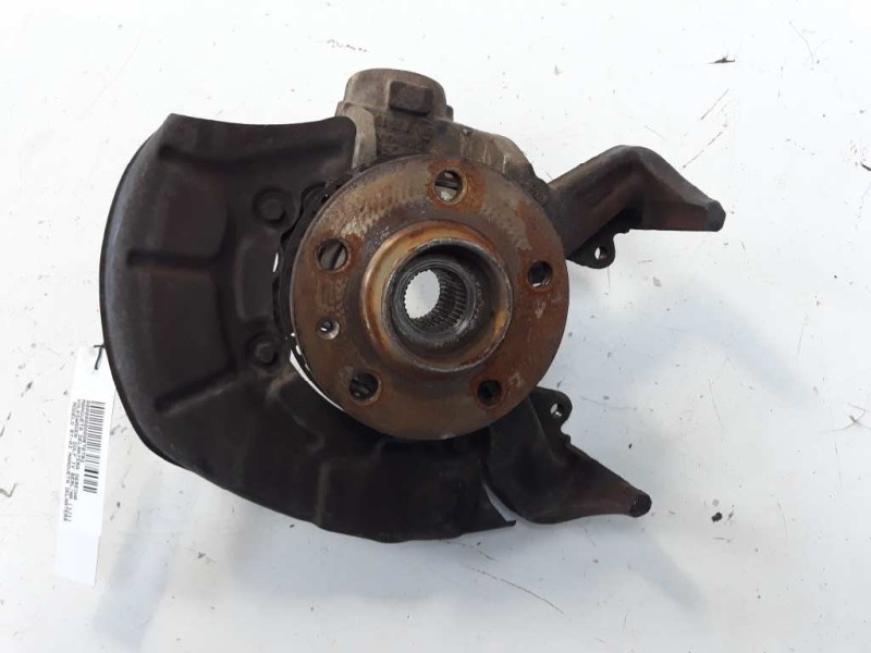 Recambio de mangueta delantera derecha para volkswagen golf iv berlina (1j1) básico referencia OEM IAM   