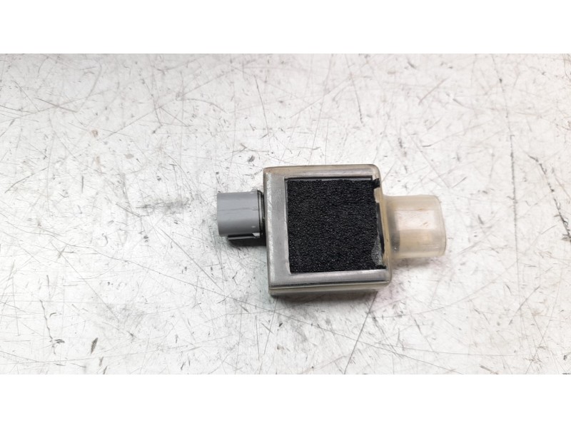 Recambio de modulo electronico para honda cb 650r referencia OEM IAM MZ02C001H01  