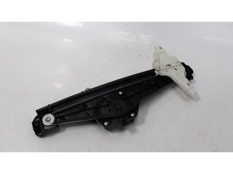 Recambio de elevalunas trasero derecho para opel grandland x 1.2 referencia OEM IAM 9830320480  