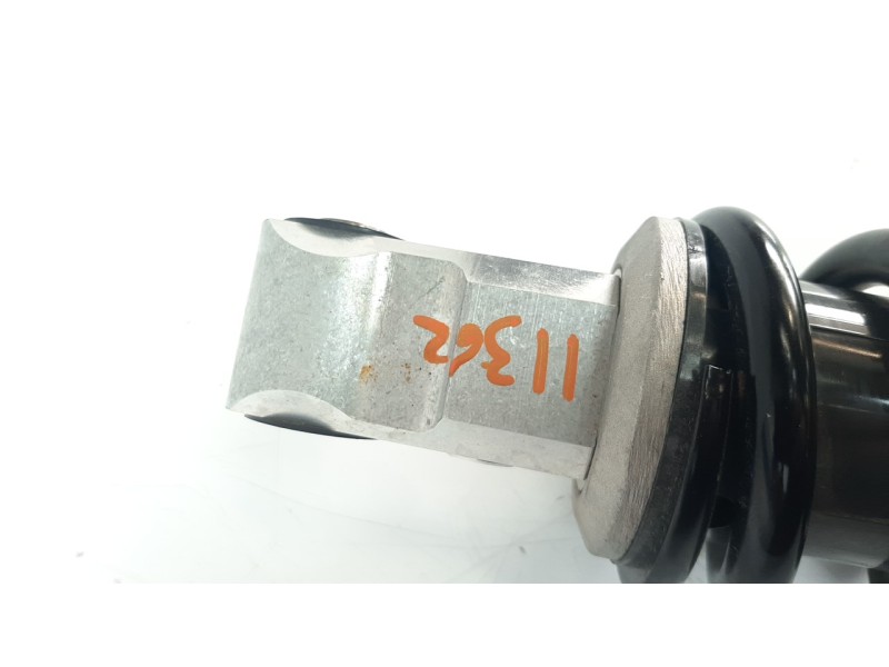 Recambio de amortiguador trasero para kawasaki z 900 referencia OEM IAM 45014056921  