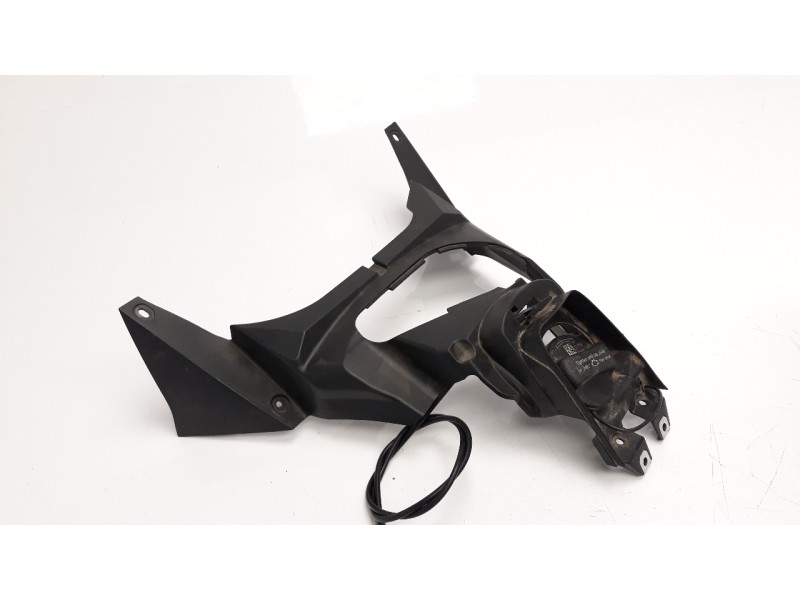 Recambio de moldura para bmw c 650 gt c 650 gt referencia OEM IAM 46637725030  