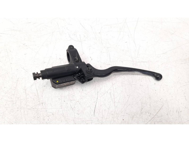 Recambio de maneta exterior delantera derecha para piaggio (vespa) x9 referencia OEM IAM CM076301  
