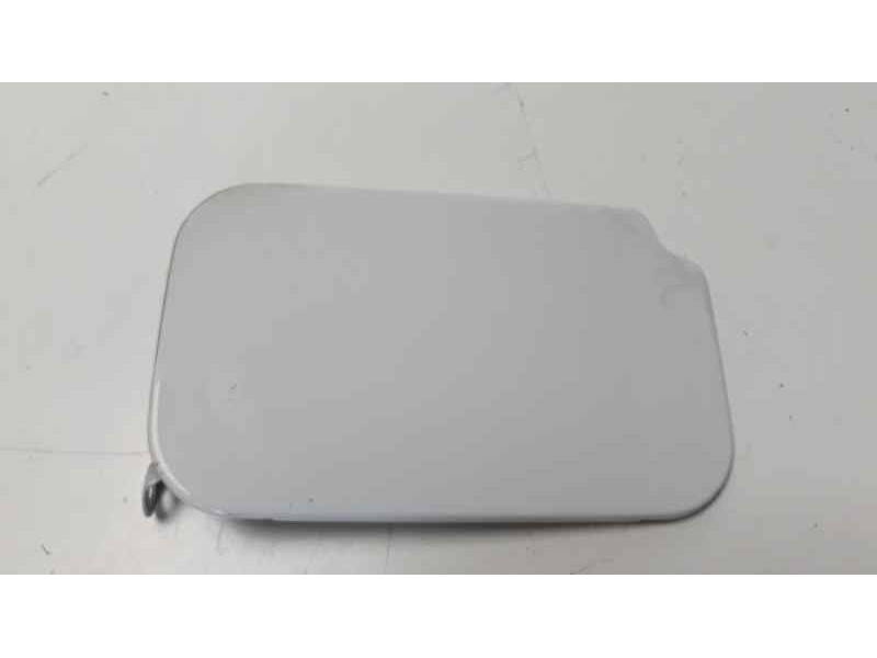 Recambio de tapa exterior combustible para dacia dokker ambiance referencia OEM IAM 78833058R  