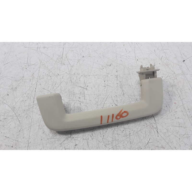 Recambio de maneta interior delantera derecha para land rover range rover sport 3.0 td v6 cat referencia OEM IAM 168000260  