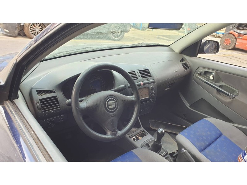 seat ibiza (6k1) del año 2002