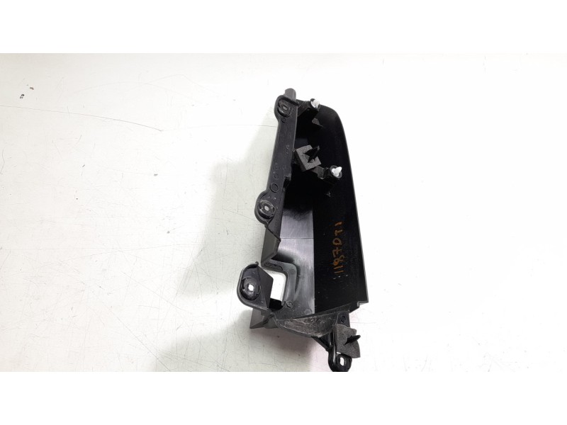Recambio de moldura para renault express advance referencia OEM IAM 903900425R  