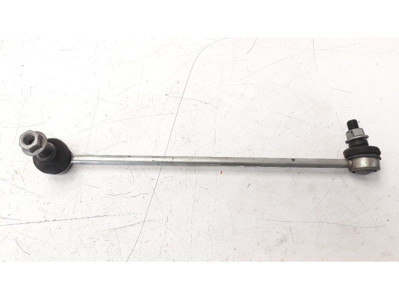 Recambio de bieleta estabilizadora delantera izquierda para volkswagen scirocco (137) 2.0 tdi referencia OEM IAM 1K0411315R  