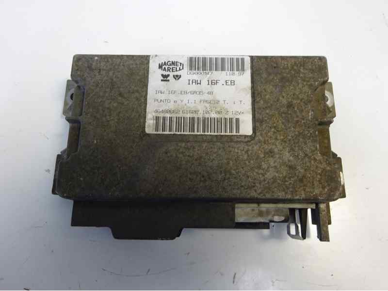 Recambio de centralita motor uce para fiat punto berlina (176) 55 s referencia OEM IAM 46480662 IAW16FEB 
