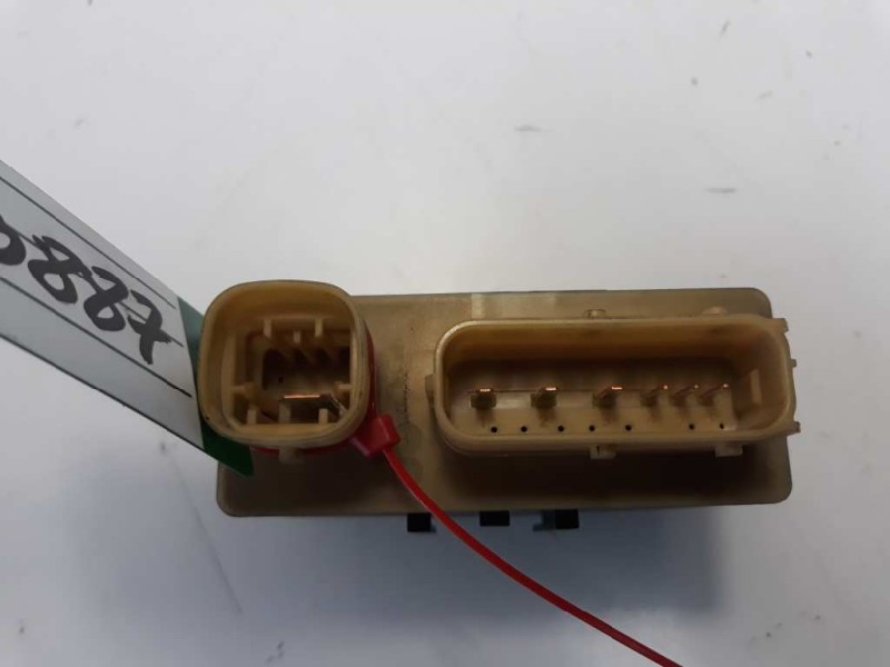 Recambio de caja precalentamiento para peugeot 308 sw urban referencia OEM IAM 9662570880  