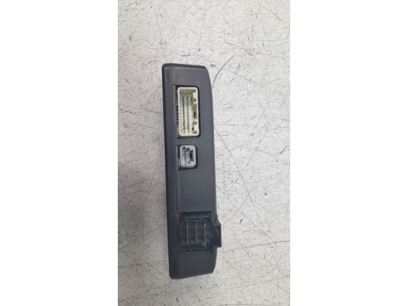 Recambio de modulo electronico para renault laguna iii dynamique referencia OEM IAM 8200624041G  