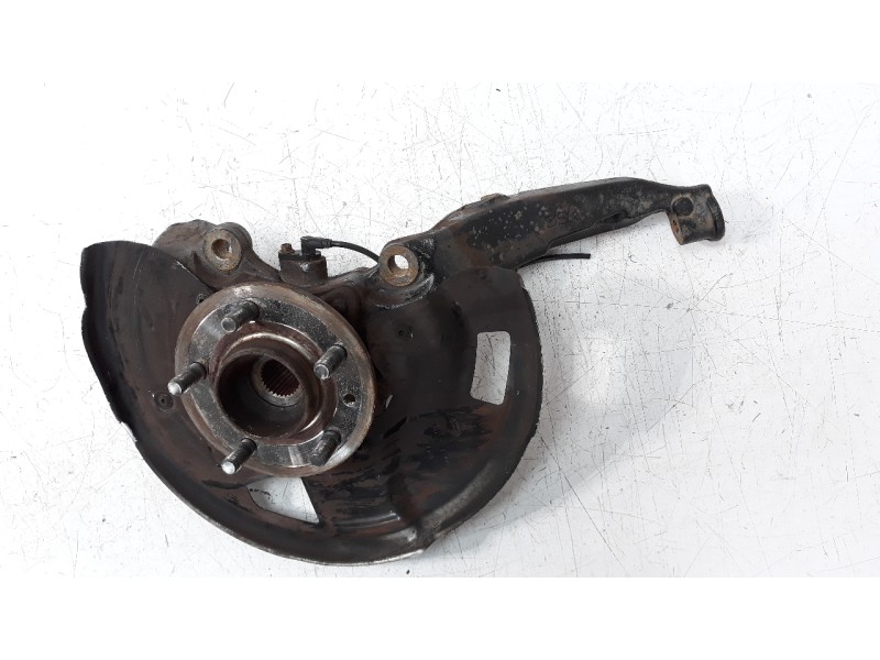 Recambio de mangueta delantera derecha para land rover range rover sport 3.0 td v6 cat referencia OEM IAM 8H323K185AA2  