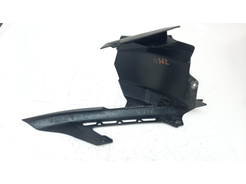 Recambio de guardabarros trasero para kawasaki z 900 referencia OEM IAM 350230421  