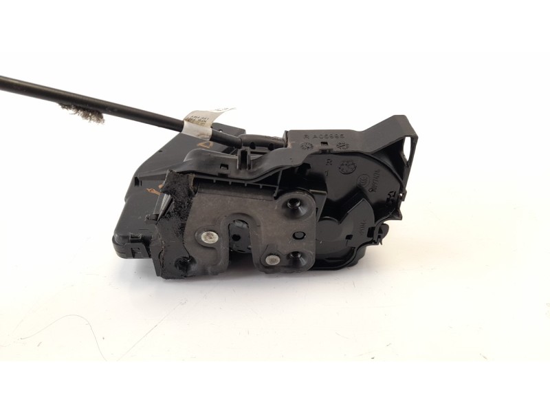 Recambio de cerradura puerta delantera derecha para renault megane iv berlina 5p referencia OEM IAM 805020256R  