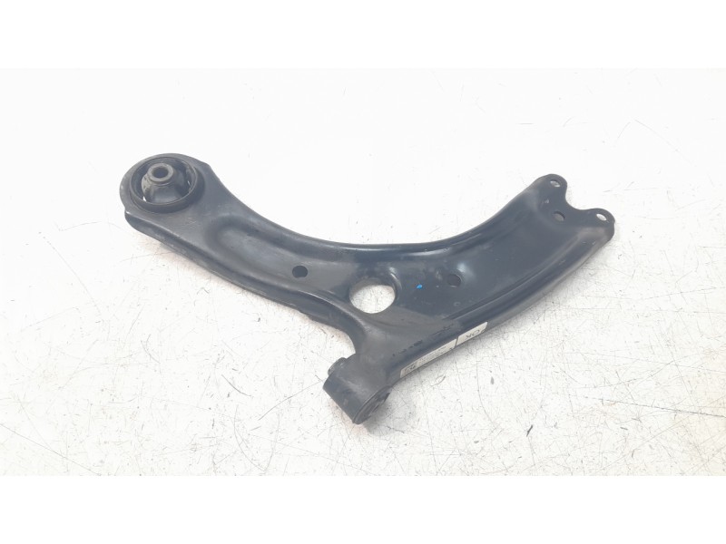 Recambio de brazo suspension delantero izquierdo para hyundai tucson kosmo 4wd referencia OEM IAM 54500D7000  