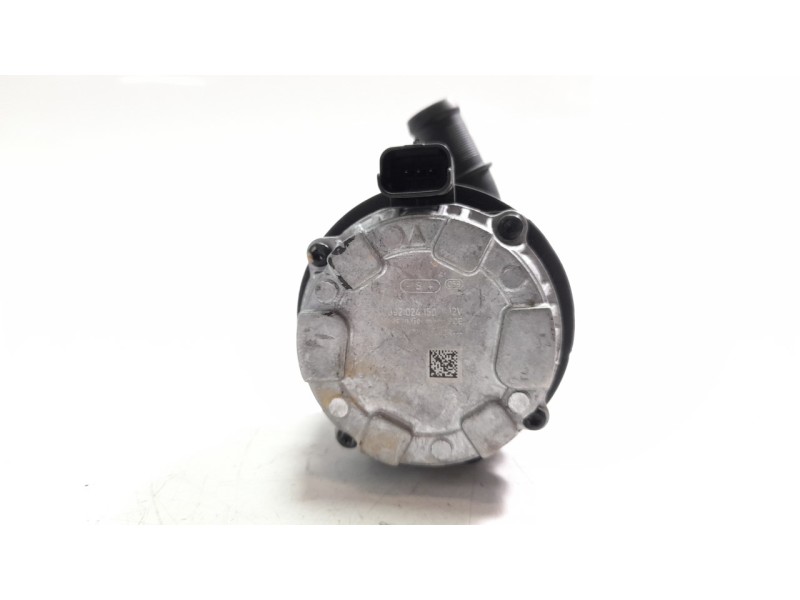 Recambio de bomba agua para renault express advance referencia OEM IAM 210105430R  