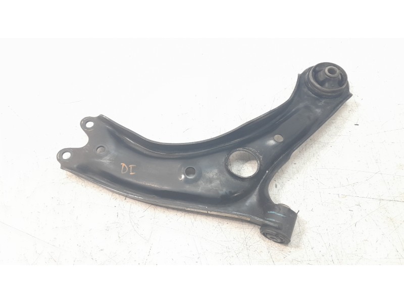 Recambio de brazo suspension delantero izquierdo para hyundai tucson kosmo 4wd referencia OEM IAM 54500D7000  