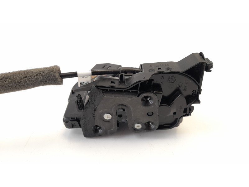 Recambio de cerradura puerta trasera derecha para renault megane iv berlina 5p referencia OEM IAM 825025227R  