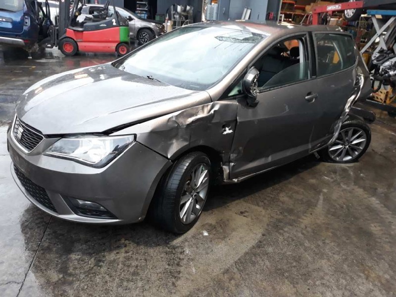 seat ibiza (6j5) del año 2014