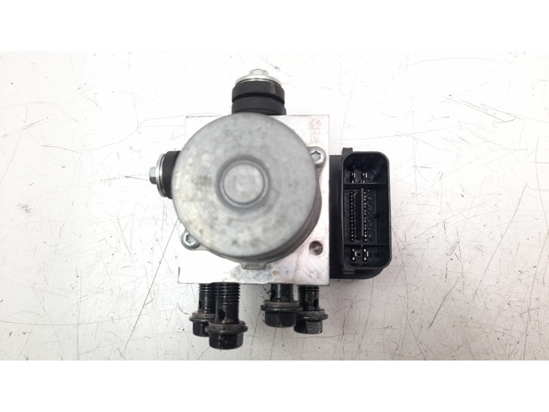 Recambio de abs para yamaha x-max 125 referencia OEM IAM B9YH593002 11304039742 