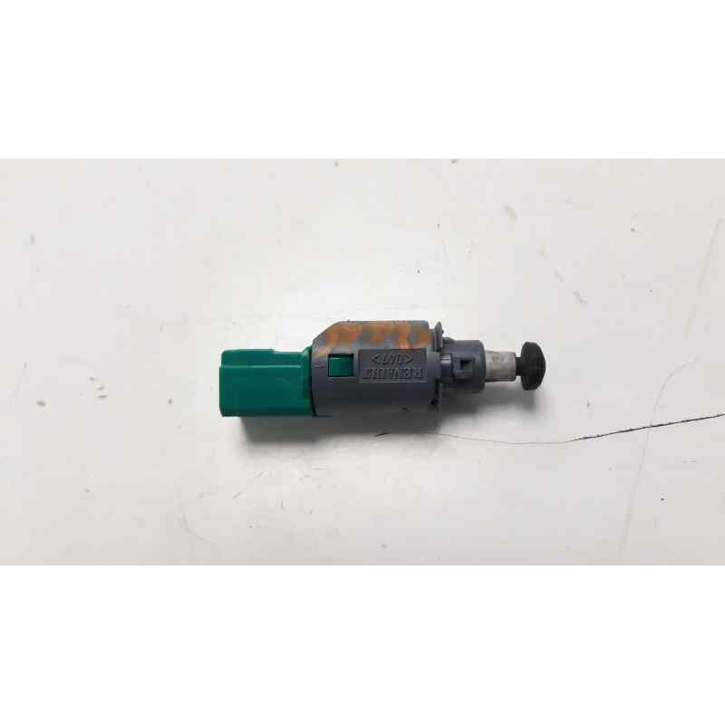 Recambio de interruptor para renault trafic combi mixto n1 l1h1 2,8t (5/6 plazas) referencia OEM IAM 253250007R  