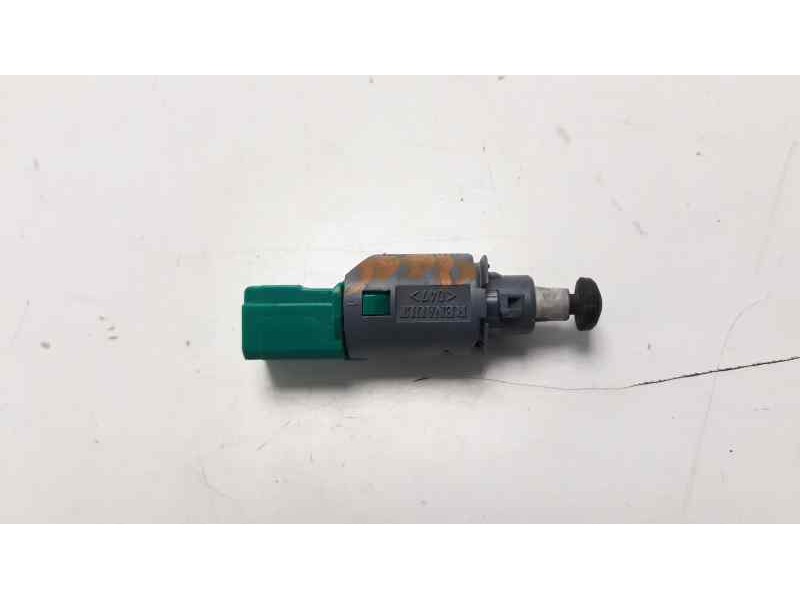 Recambio de interruptor para renault trafic combi mixto n1 l1h1 2,8t (5/6 plazas) referencia OEM IAM 253250007R  