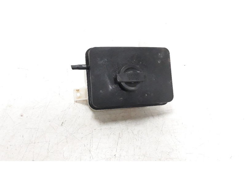 Recambio de deposito expansion para kia optima 1.7 crdi cat referencia OEM IAM 25430D4000  