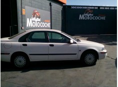 volvo s40 berlina del año 2000