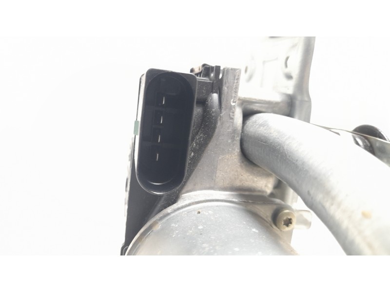 Recambio de motor limpia delantero para volvo xc 40 1.5 cat referencia OEM IAM 32328139  