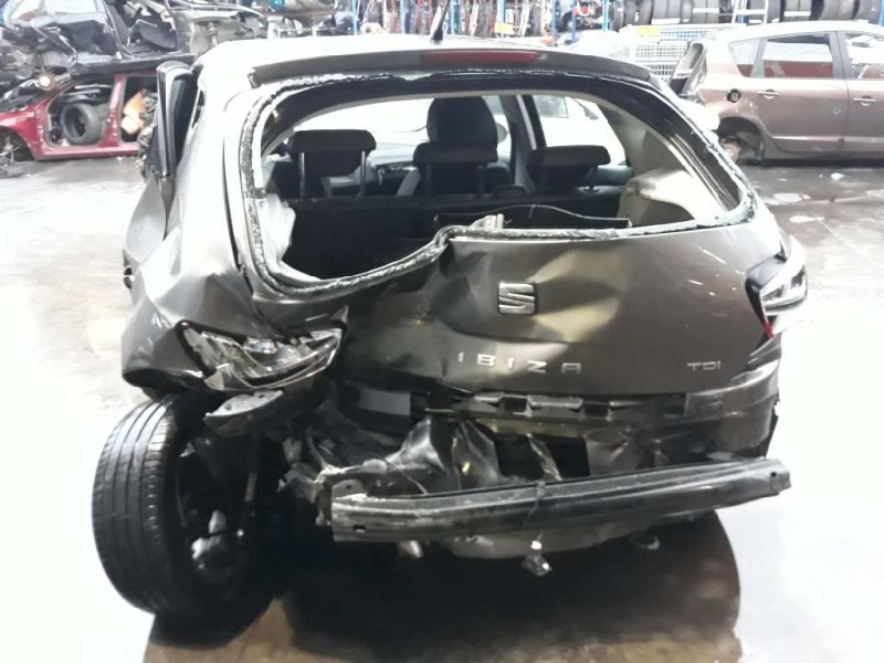 seat ibiza (6j5) del año 2014