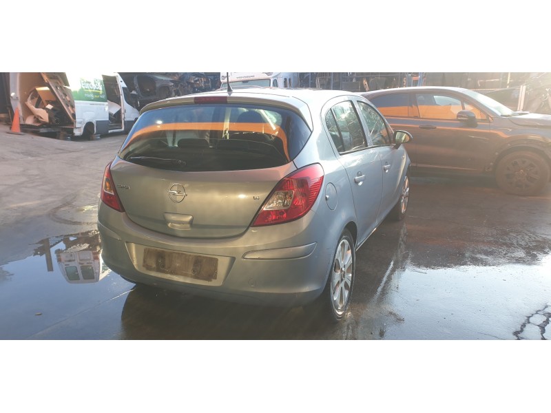 opel corsa d del año 2008