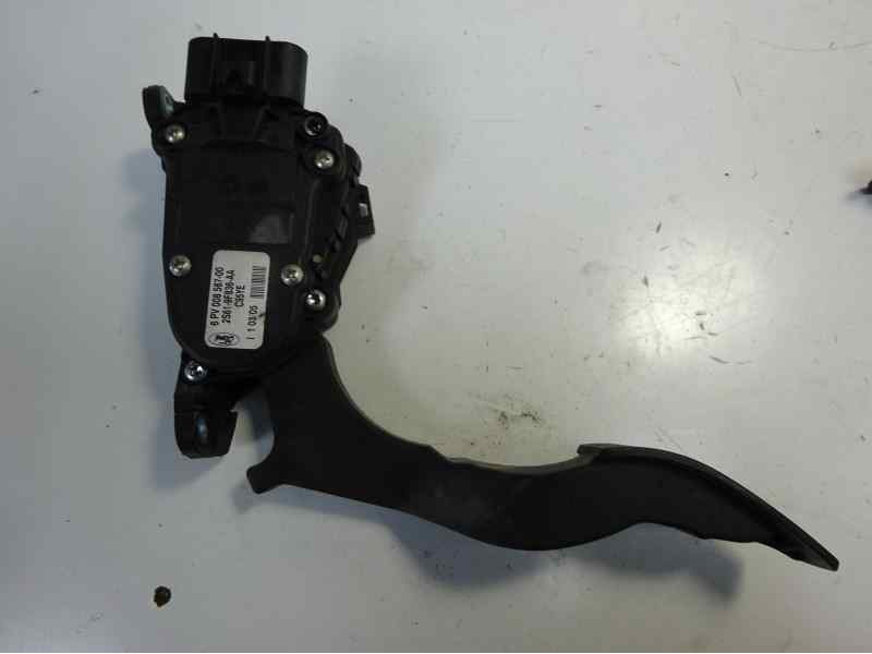 Recambio de potenciometro pedal para ford fiesta (cbk) ghia referencia OEM IAM 2S619F836AA  