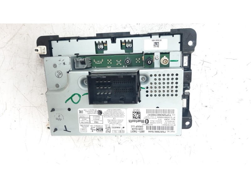Recambio de sistema audio / radio cd para jeep compass ii 1.4 m-air cat referencia OEM IAM 68516952AA  