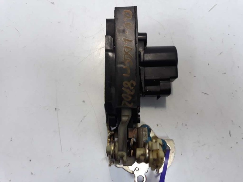 Recambio de cerradura puerta delantera derecha para chevrolet lacetti se referencia OEM IAM 96272642  