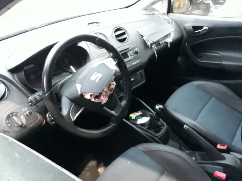 seat ibiza (6j5) del año 2014