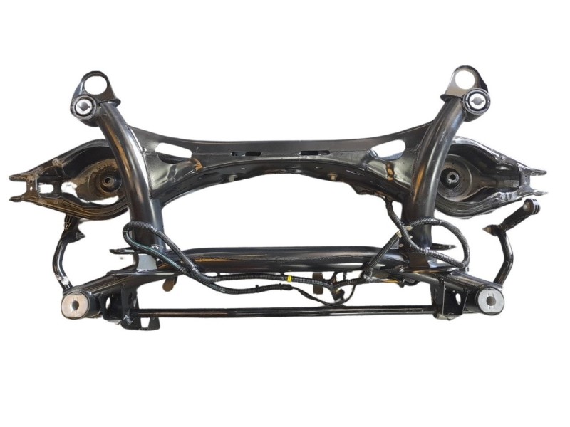 Recambio de puente trasero para volvo xc 40 1.5 cat referencia OEM IAM 32246360  