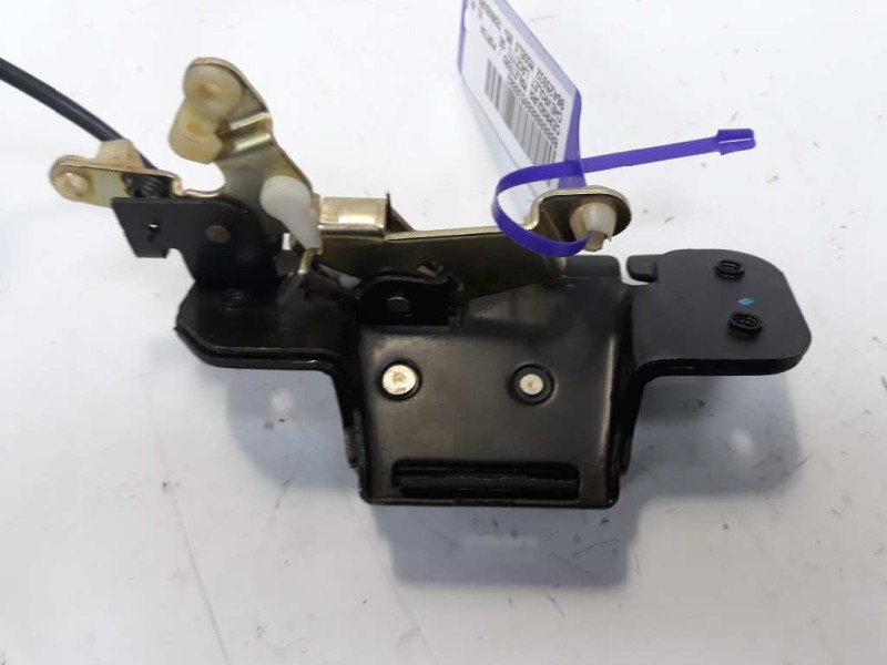 Recambio de cerradura maletero / porton para chevrolet lacetti se referencia OEM IAM 96425932  