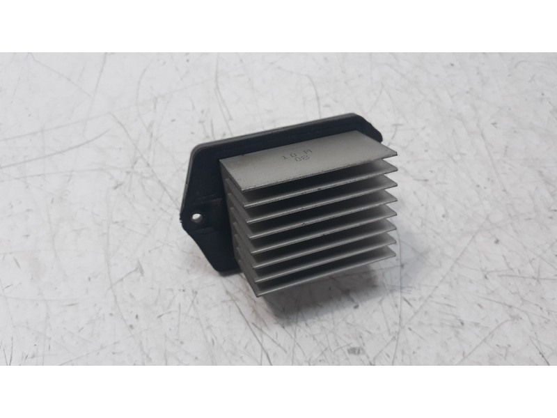 Recambio de resistencia calefaccion para land rover range rover sport 3.0 td v6 cat referencia OEM IAM 0778000901  
