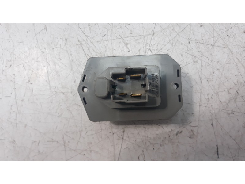 Recambio de resistencia calefaccion para land rover range rover sport 3.0 td v6 cat referencia OEM IAM 0778000901  